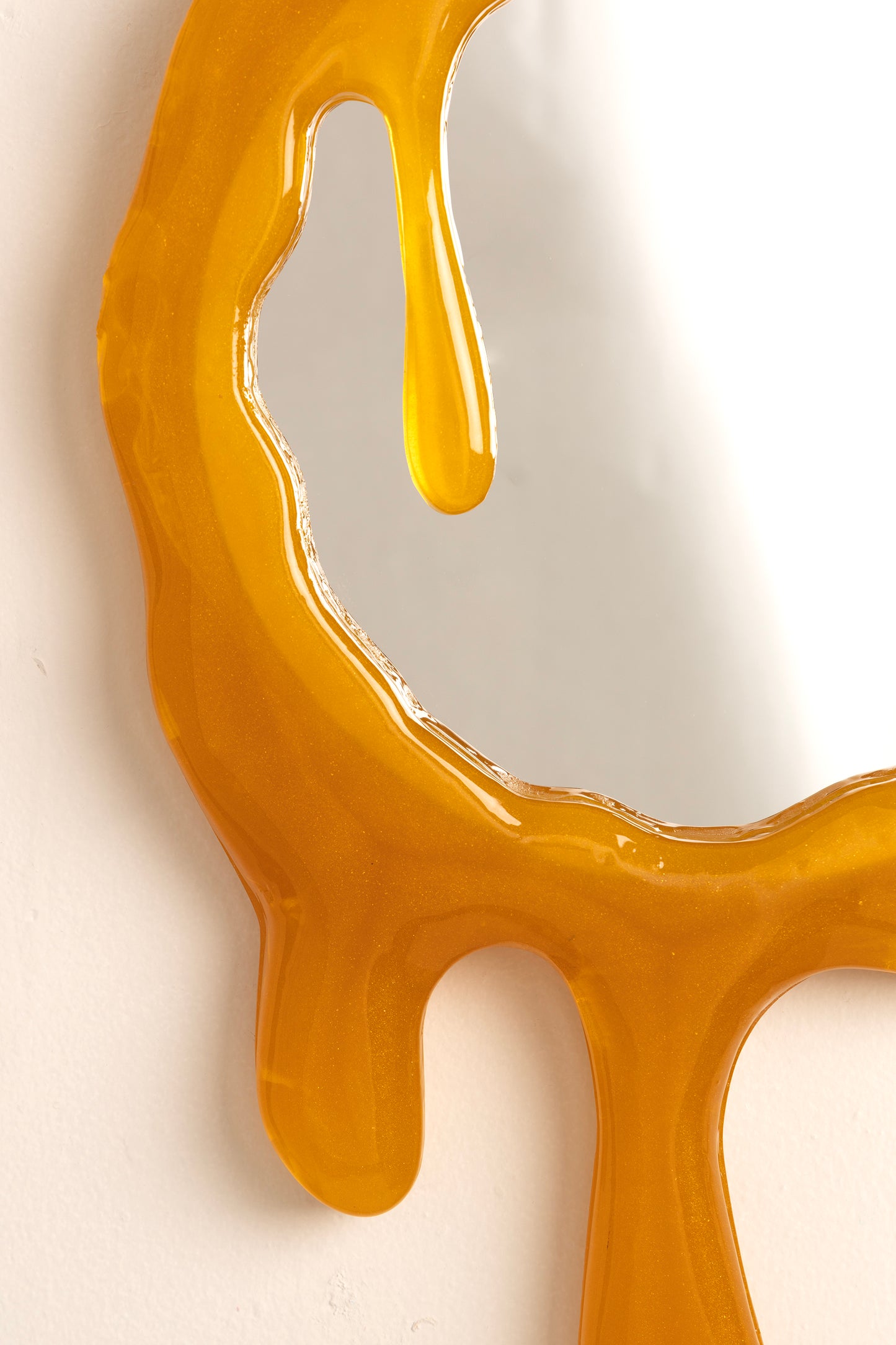 Drippy Honey Mirror