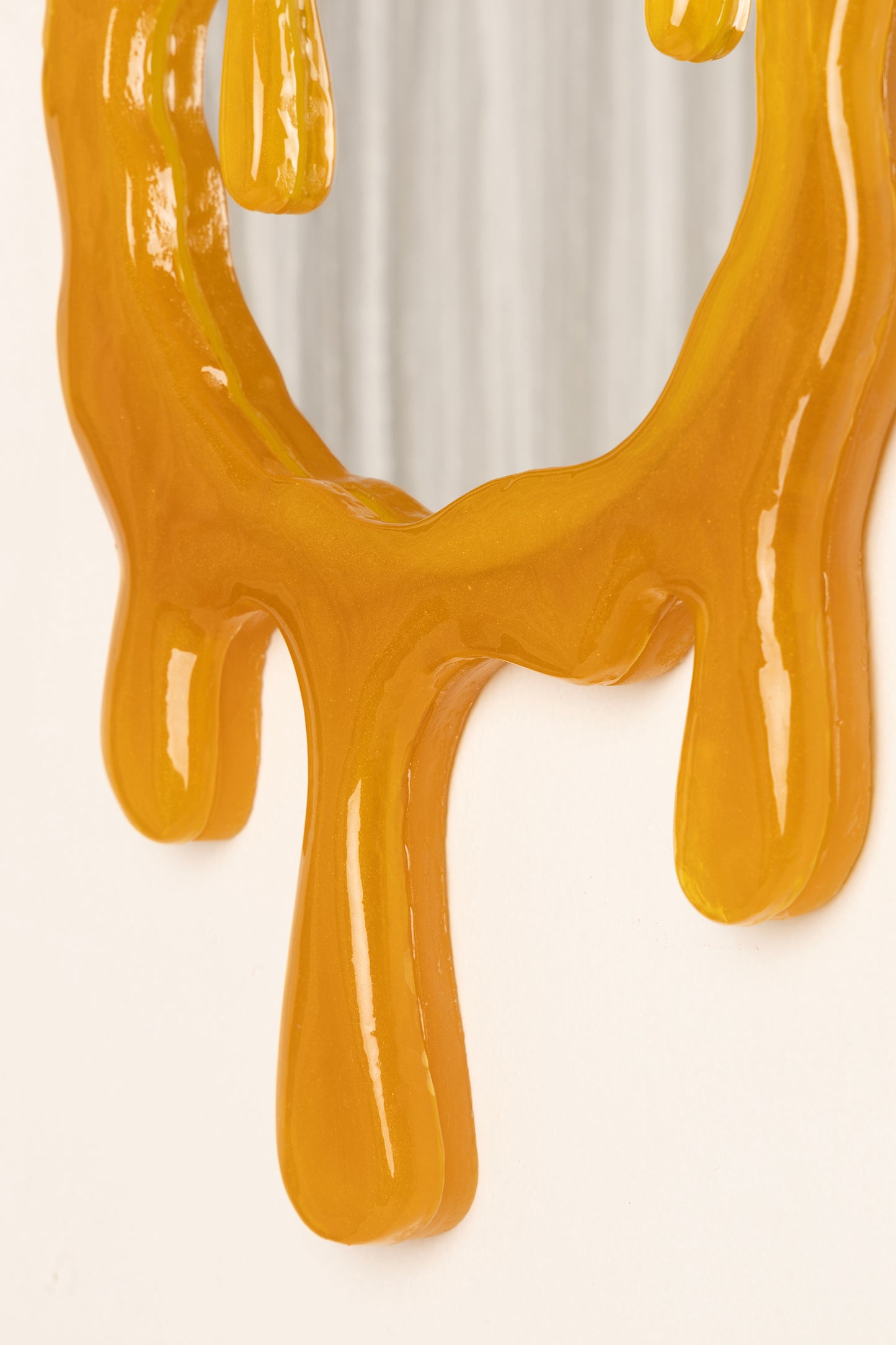 Drippy Honey Mirror